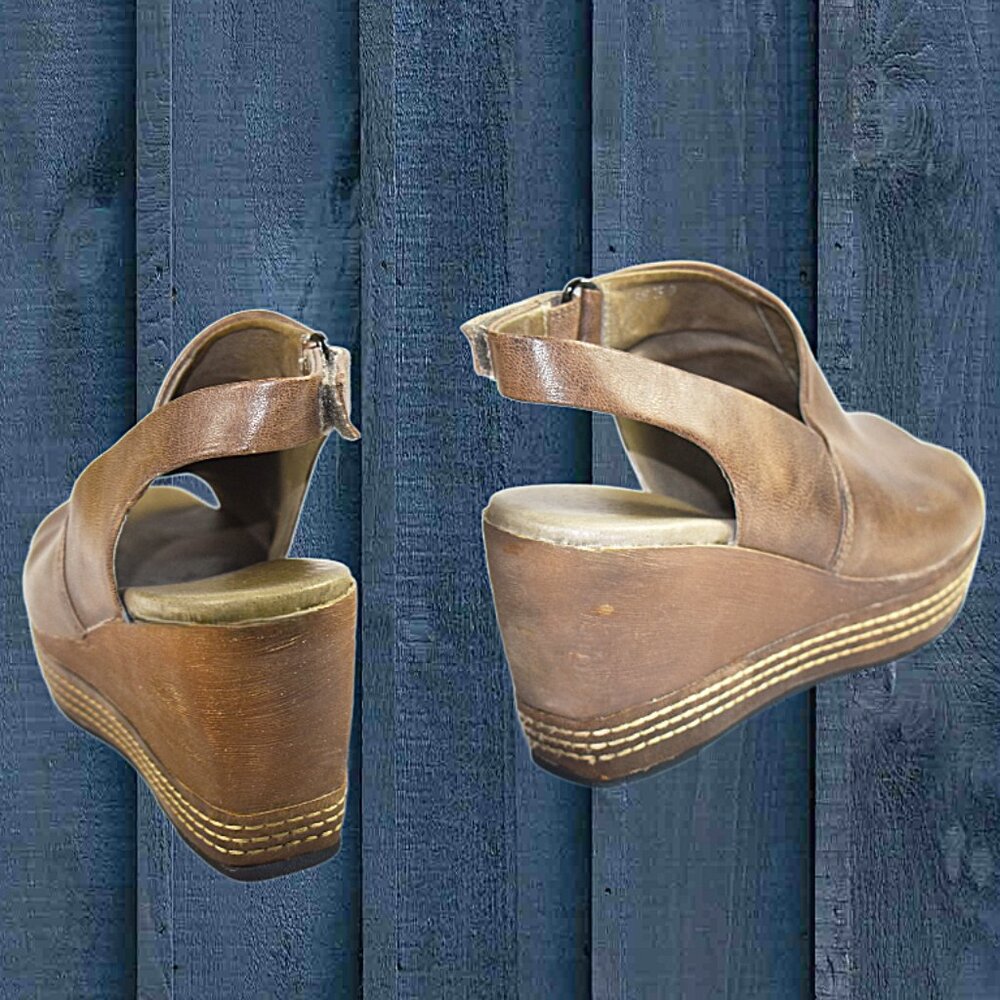 Antelope Geri Taupe Leather Platform Wedge Size 39 (US 8 -8.5) - Picture 10 of 11